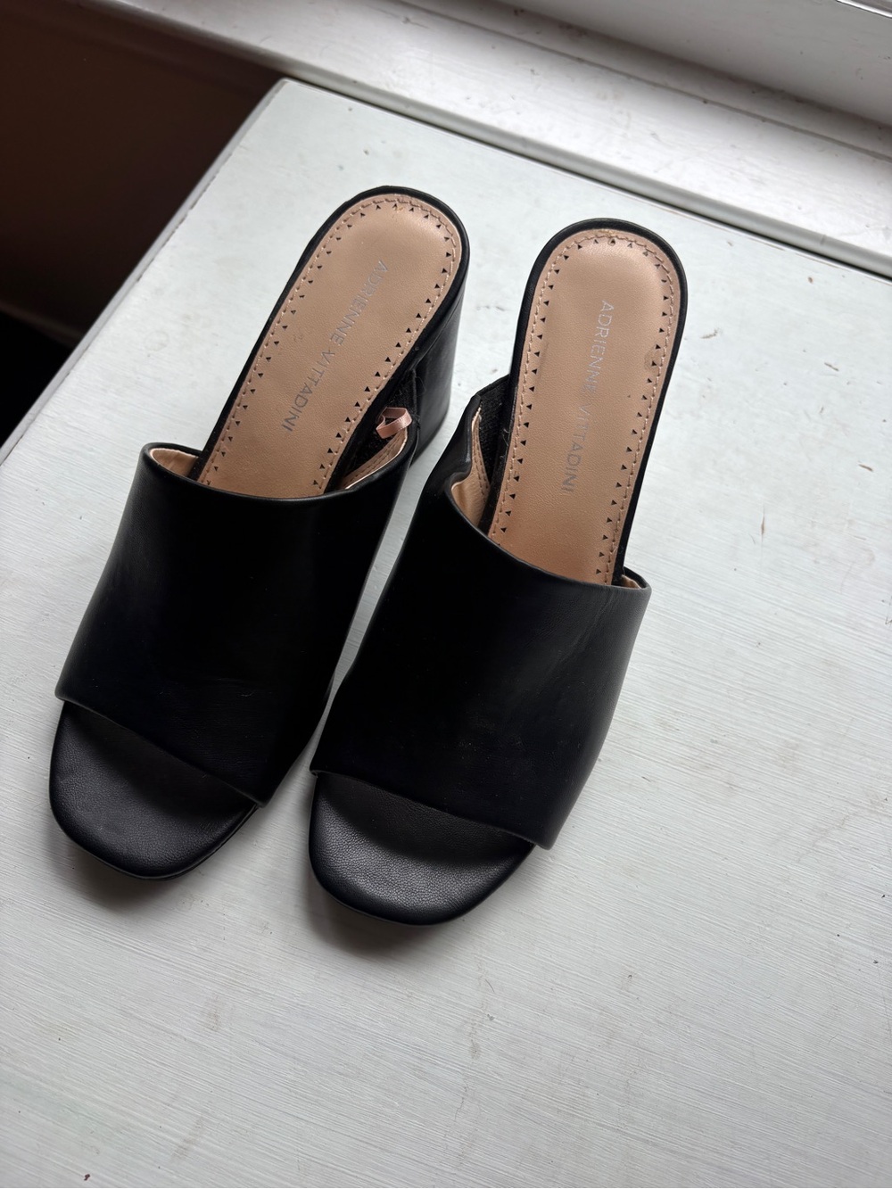 Adrienne Vittadini Black Open-Toe Slide Mules
